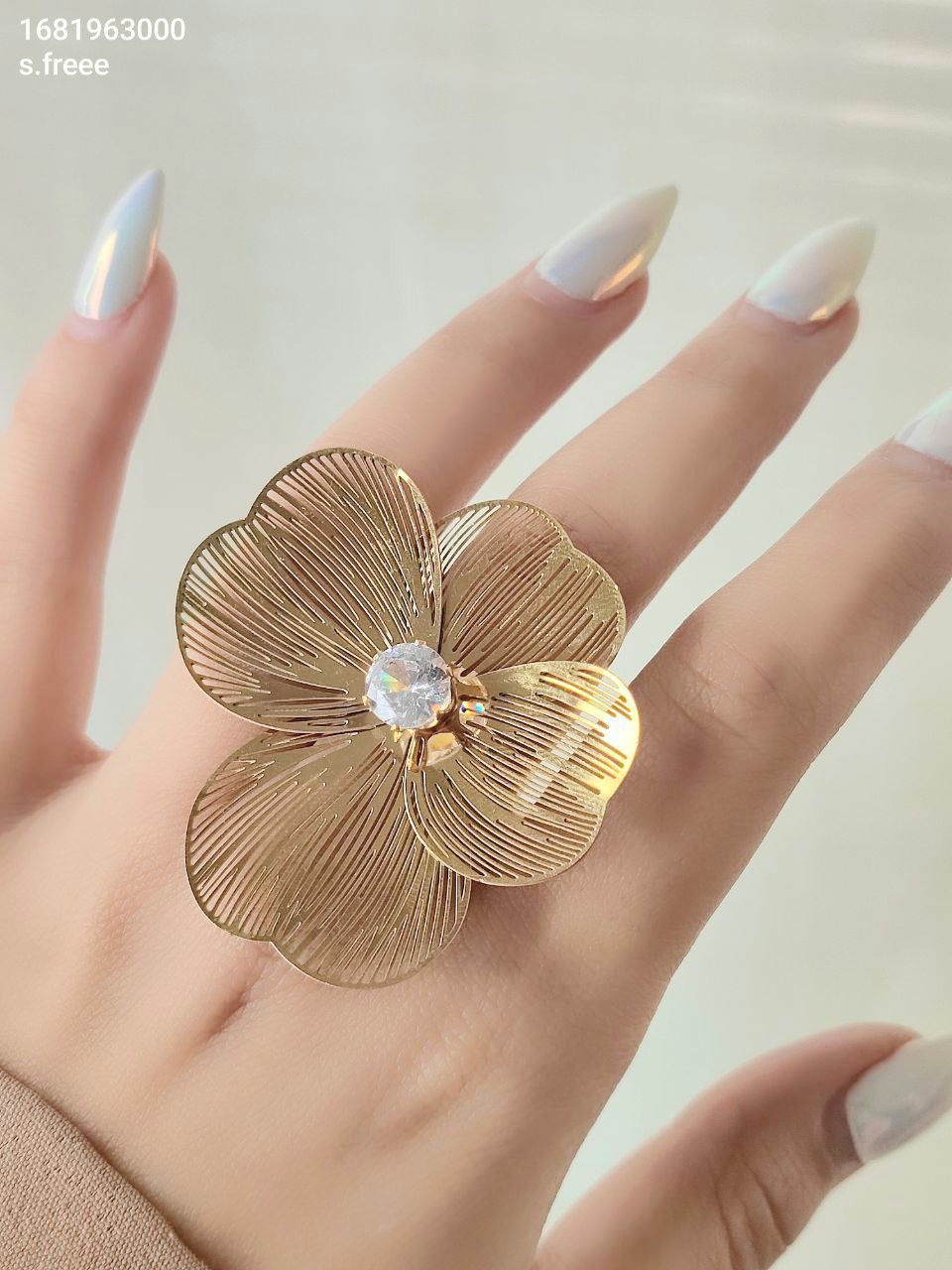 انگشتر فانتزی گل 1681963000