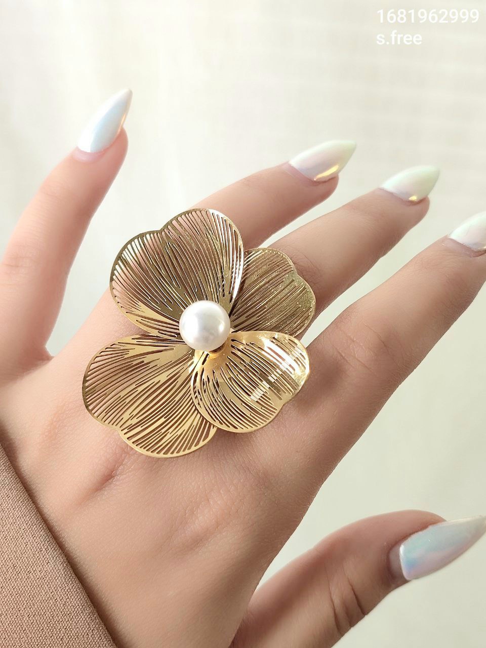 انگشتر فانتزی گل 1681962999